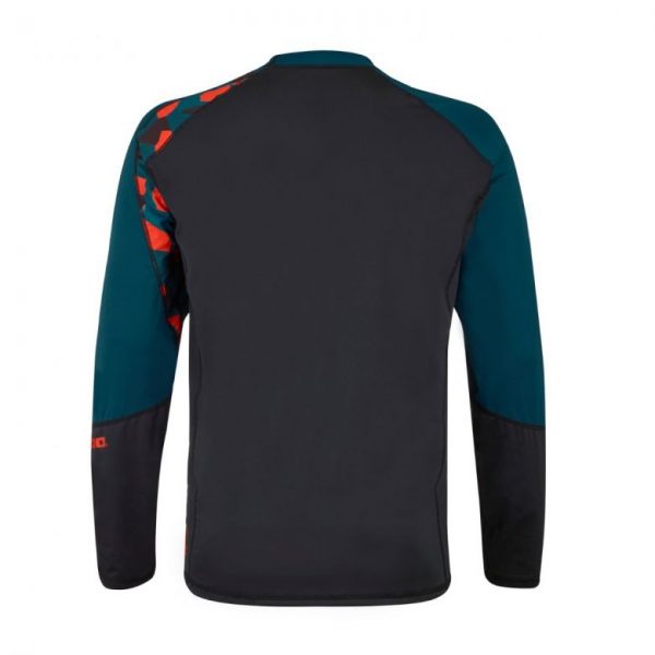 An essential part of any Sea-Doo PWC riding gear collection, the Catching Waves long sleeve men's rashguard not only offers riders comfort and warmth, it also provides superior protection against the sun, rashes and other skin irritation. With SPF 50+ UV Lycra protection. A relaxed fit allows for more comfort, while its functional cut allows you to move freely. Sizes XS to 2XL.